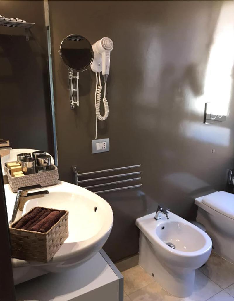 Casatati Apartment Cagliari Bagian luar foto