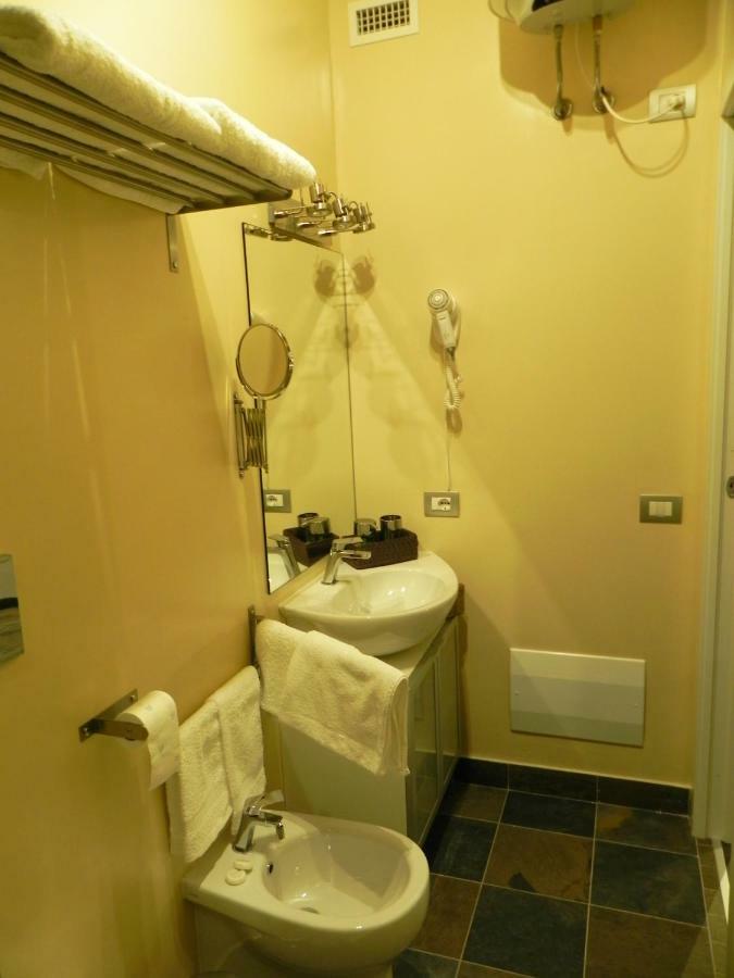 Casatati Apartment Cagliari Bagian luar foto