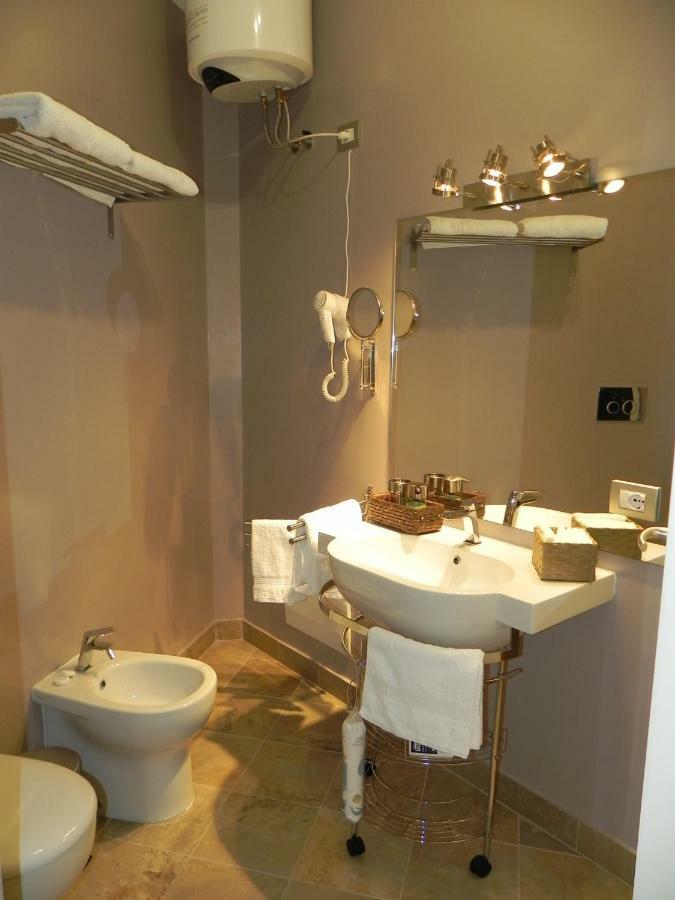 Casatati Apartment Cagliari Bagian luar foto